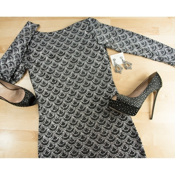 Michael Kors Dresses & Skirts - Michael Kors Black Silver Lame Cowl Back Dress XS